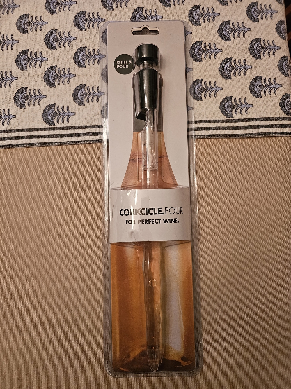 NWT Corkcicle Pour Wine Chiller
